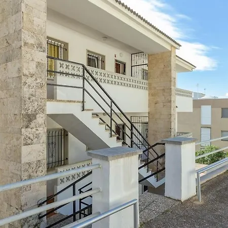 V019 - Las Rocas Apartment